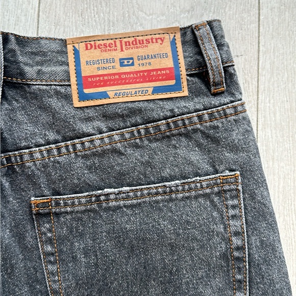 Diesel distressed pants - Picture 14 of 14